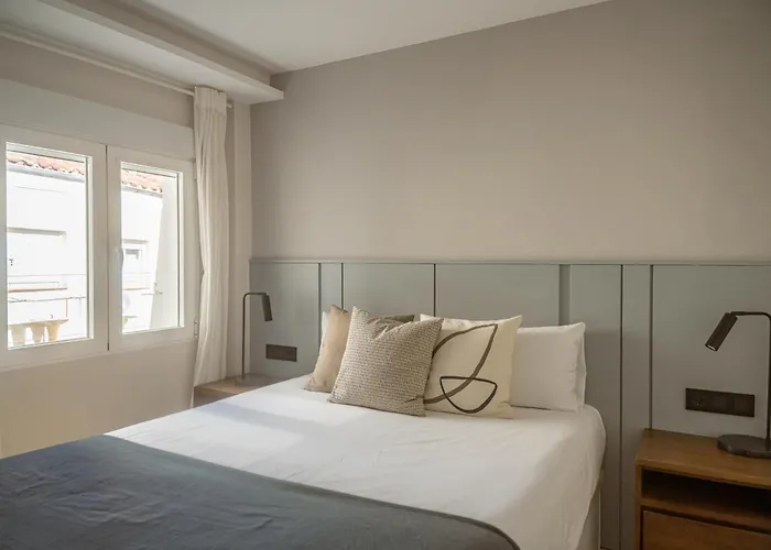 Location, Luxury & Style Best 4Bed In Madrid
